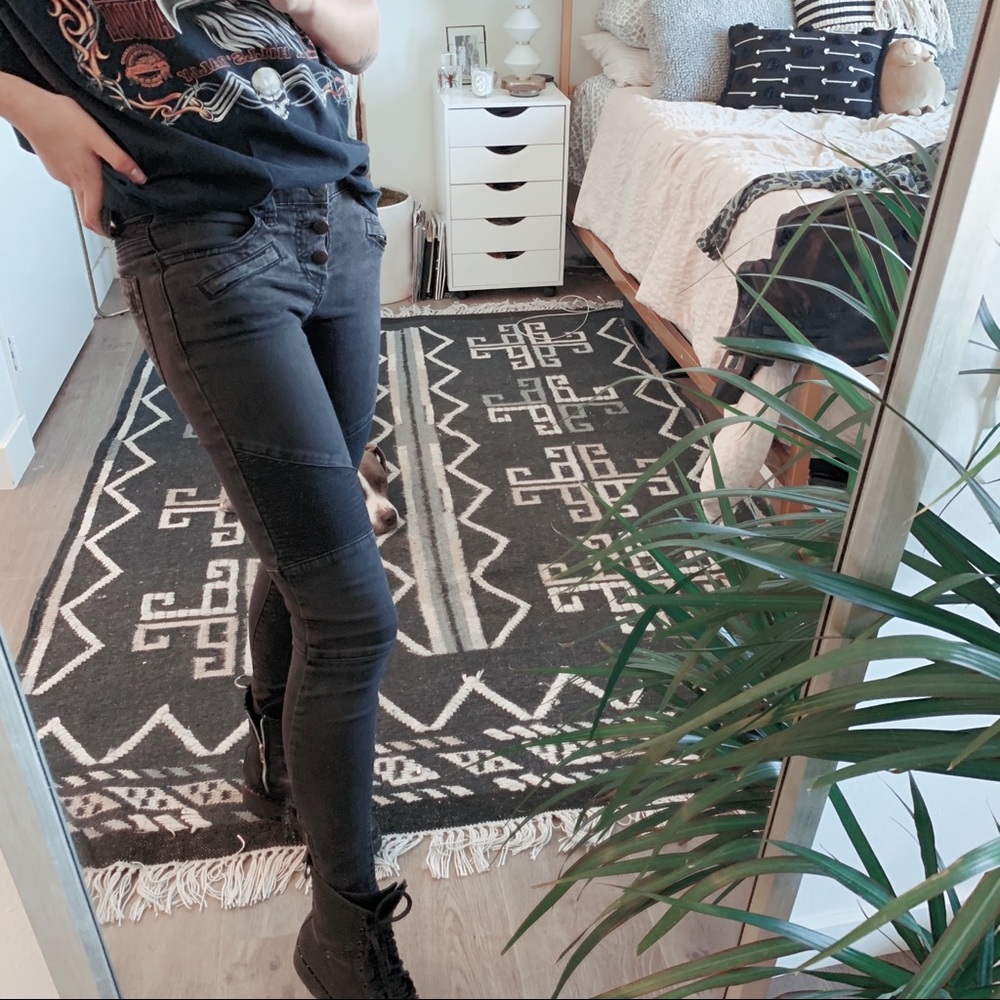 Free people seamed Moto skinny jeans